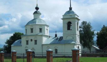 Церковь Покрова Пресвятой Богородицы в Новокарцево